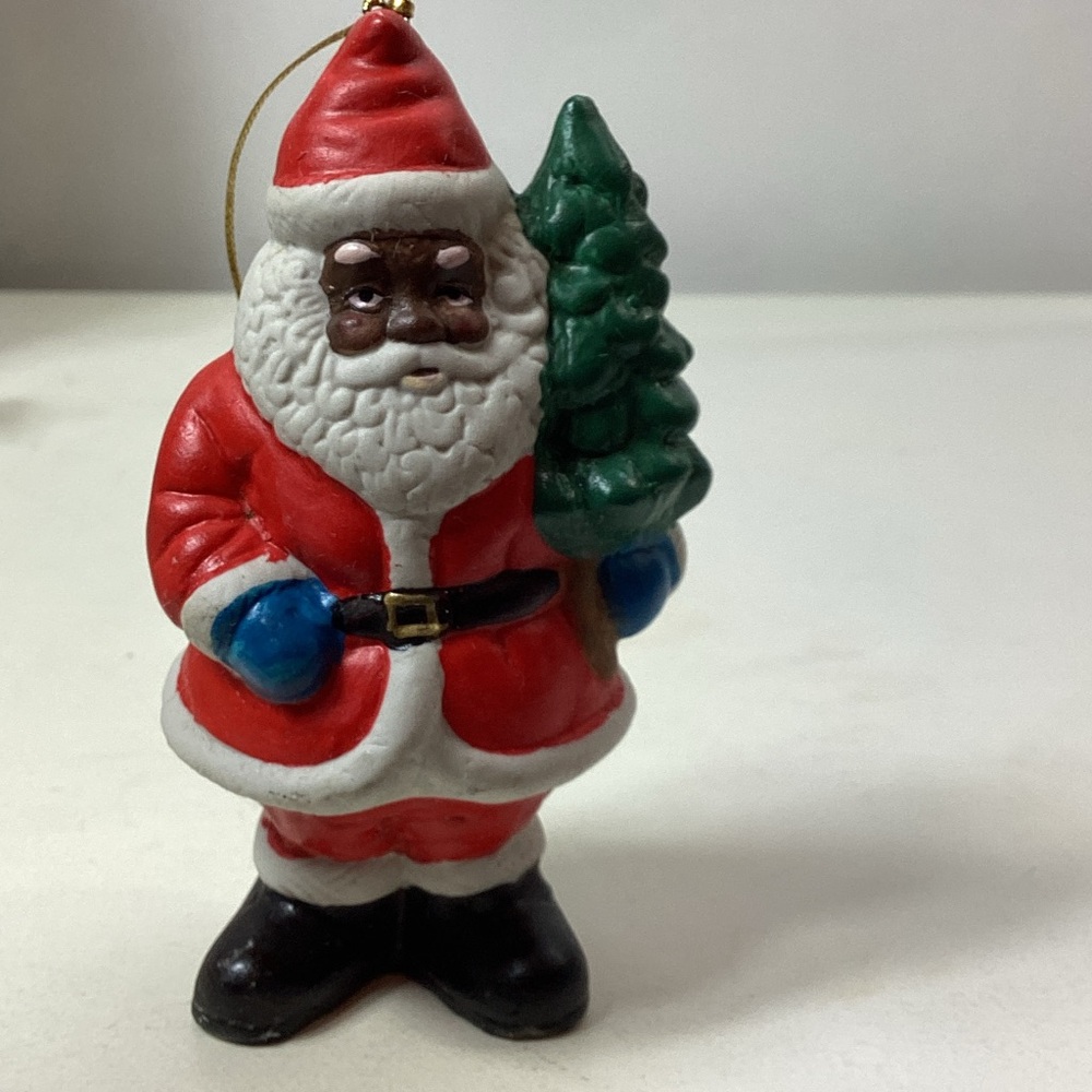 Santa Claus Ornament with Tree